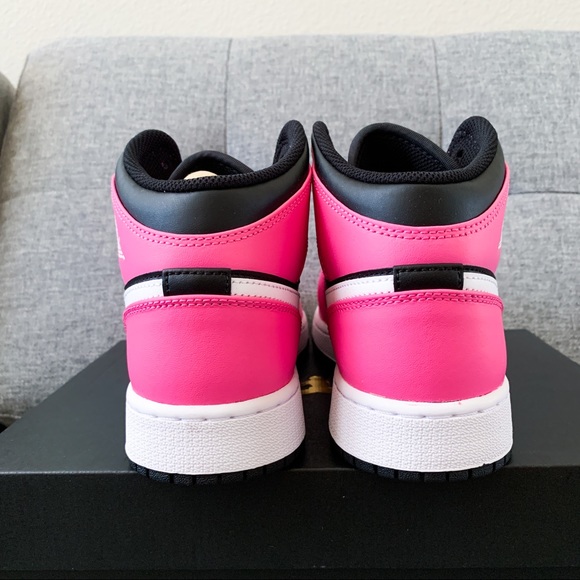 🖤💖 Nike Air Jordan 1 Retro mid black pink shoes - Picture 5 of 6
